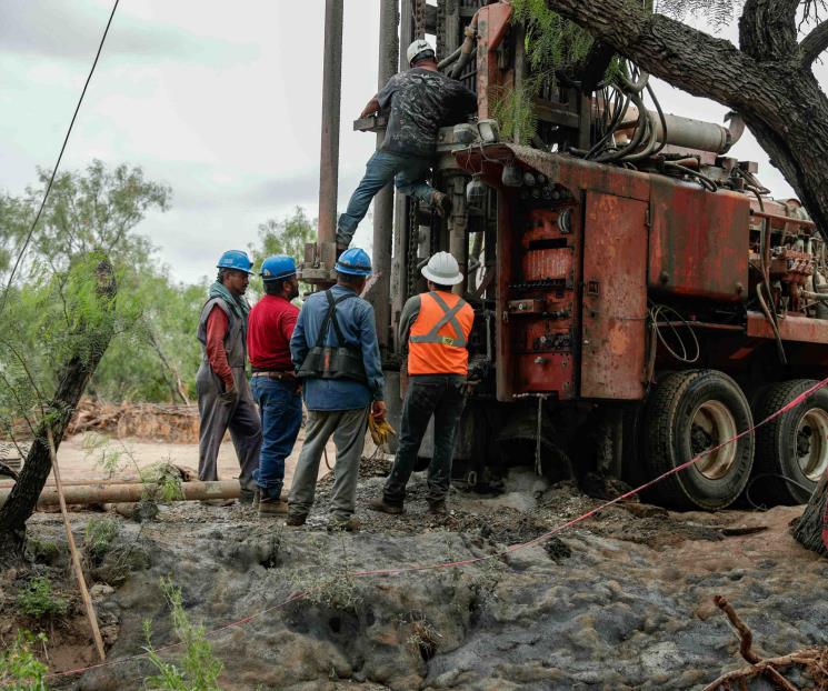 Rescate de los mineros ha sido un asunto complicado: AMLO