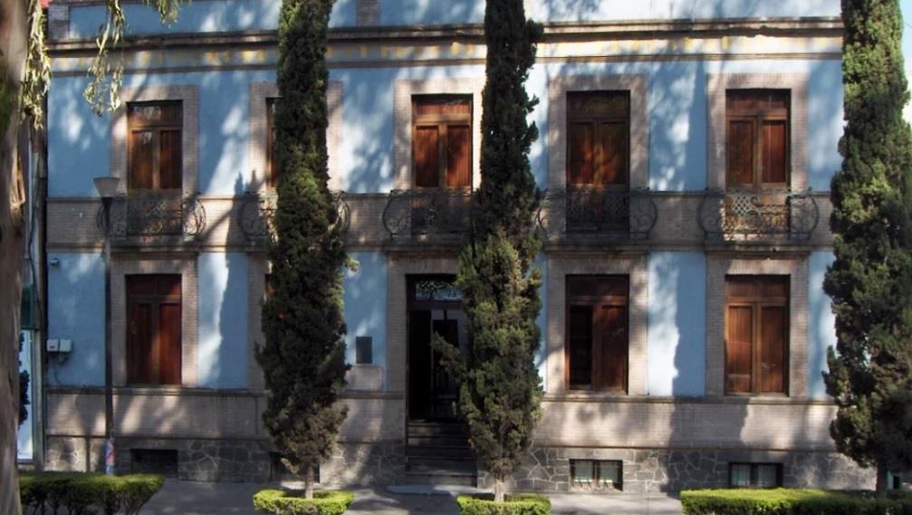 Cuatro casas en la Roma para hacer un minitour literario