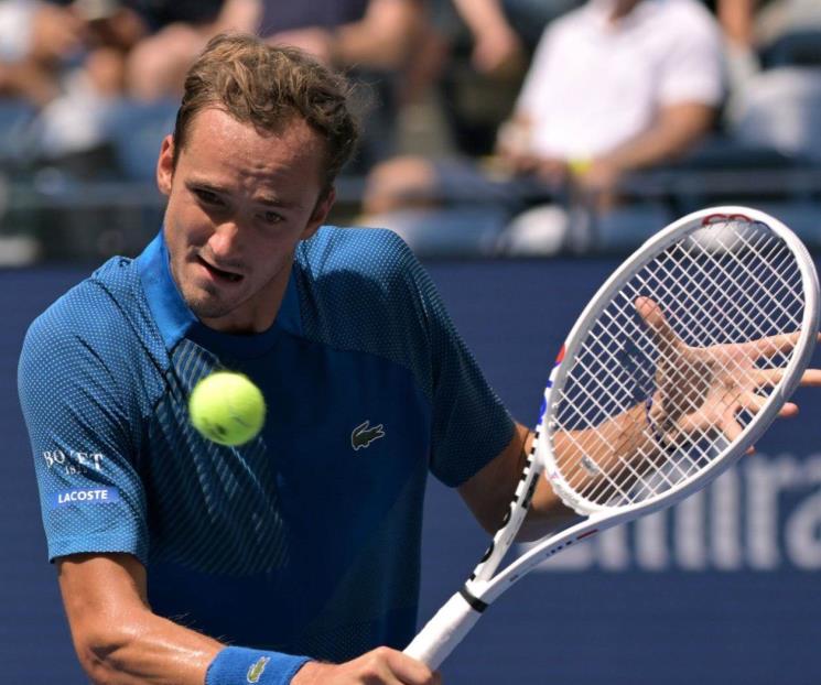 Avanza Medvedev a la siguiente ronda en US Open