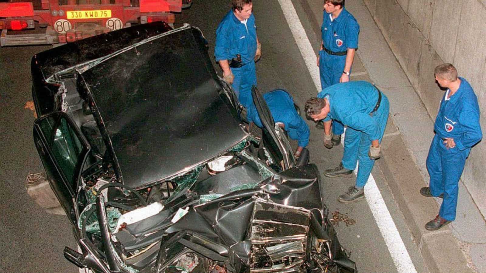 Diana de Gales murió en un accidente automovilístico el 31 de agosto de 1997 en el Túnel del Alma, París