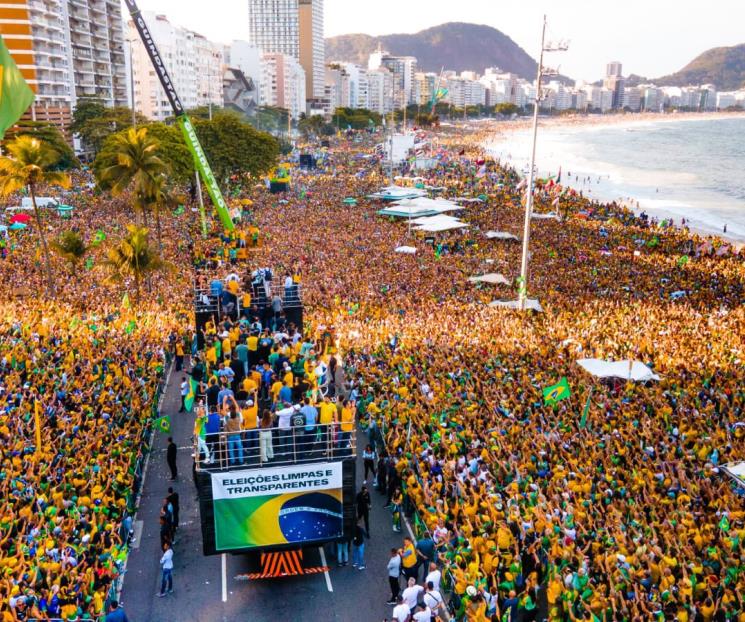 Bolsonaro pone en duda sistema electoral brasileño