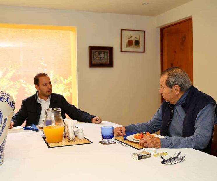 Porfirio Muñoz Ledo se reúne con el líder del PAN