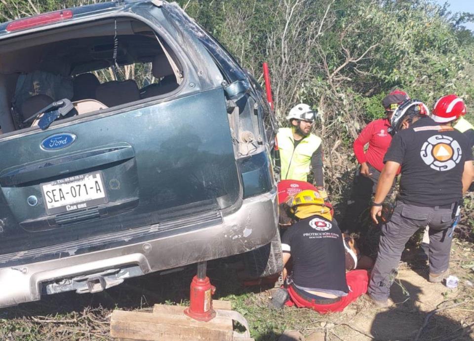 Deja Volcadura Tres Personas Fallecidas