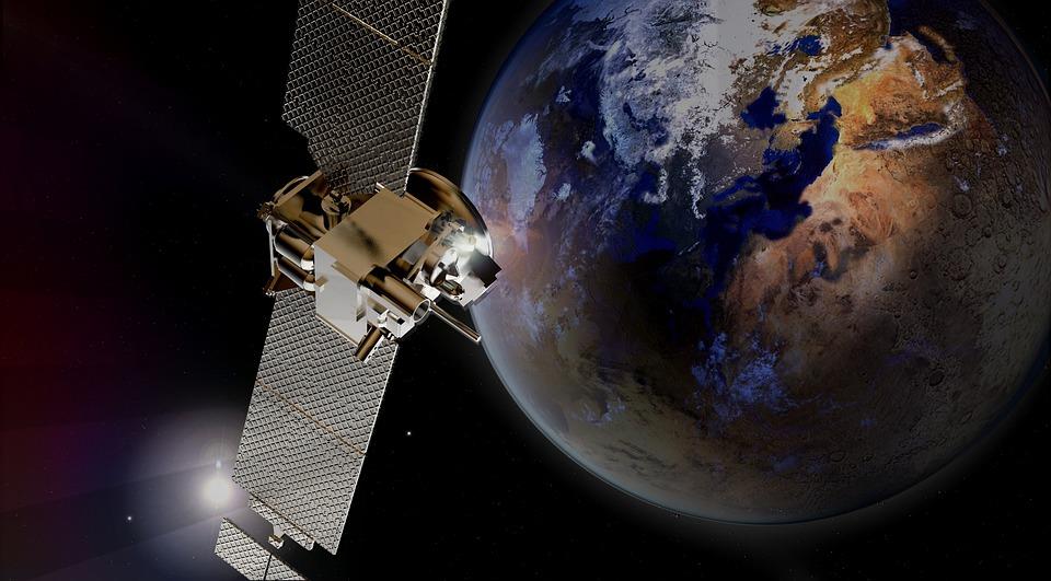 FCC propone regla para eliminación de satélites muertos