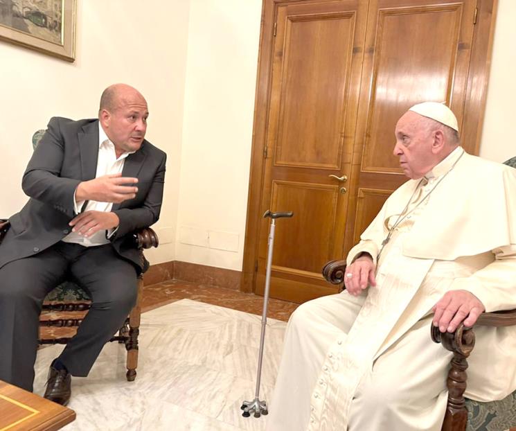 Se reúne Alfaro con el Papa Francisco