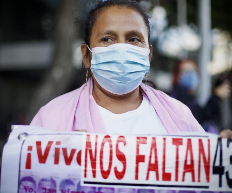 No se dará carpeta al caso Ayotzinapa, asegura AMLO