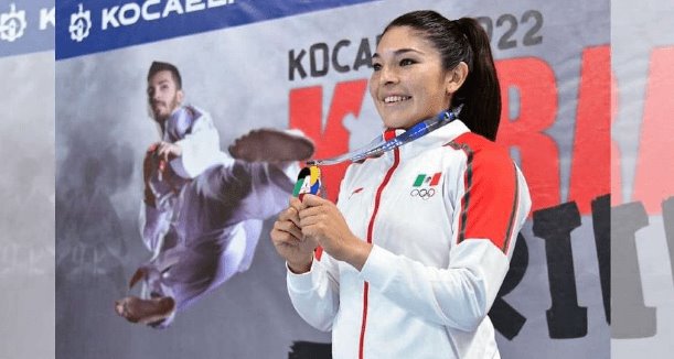 Mexicana se corona en la Serie Mundial A de Karate