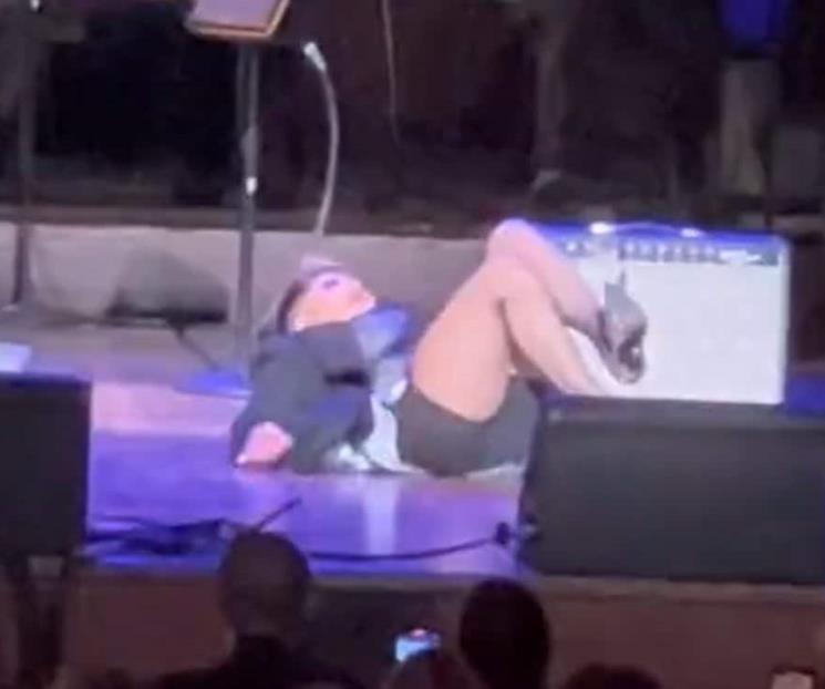 Alejandra Guzmán se dislocó la cadera en concierto de ayer