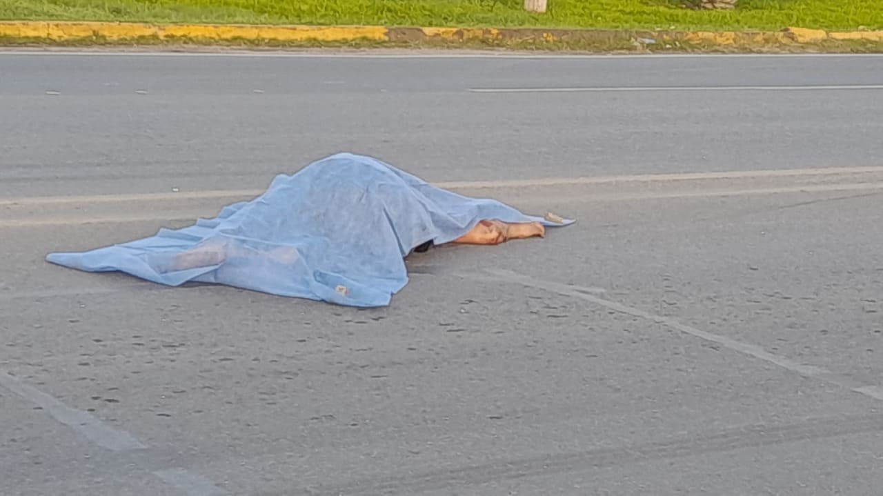 Dos peatones y un ciclista fallecieron ayer en diferentes hechos viales registrados en los municipios de Monterrey, Juárez y Santa Catarina