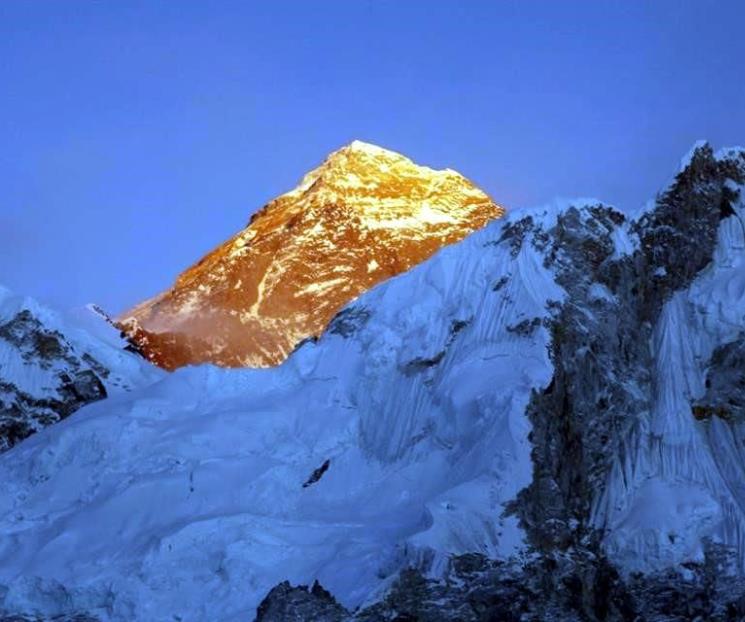 Al menos 26 muertos por avalancha en el Himalaya