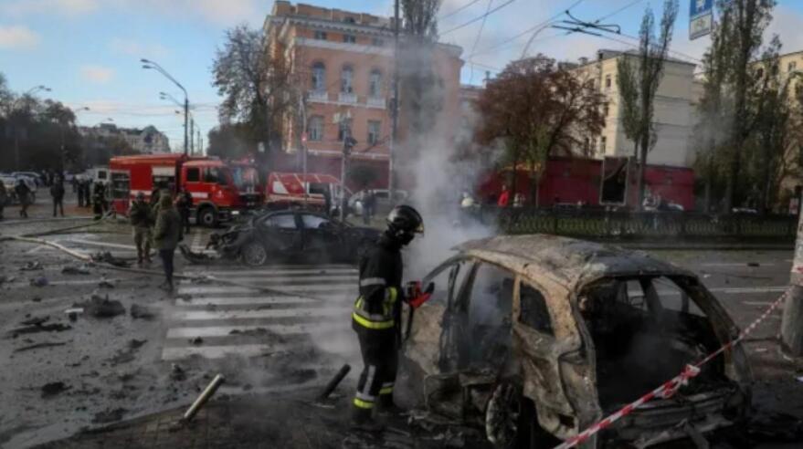 Lanza Rusia ataques contra 14 regiones de Ucrania