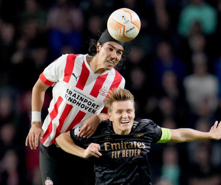 PSV de Gutiérrez vence a Arsenal y califican a octavos