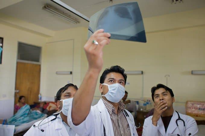 OMS advierte que la tuberculosis vuelve a propagarse