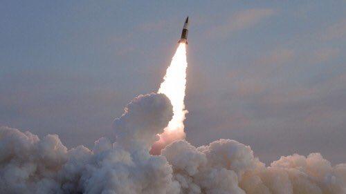 Lanza Corea del Norte 23 misiles cerca de Corea del Sur 