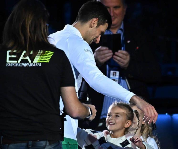 Avanza Djokovic a Semifinales en ATP Finals