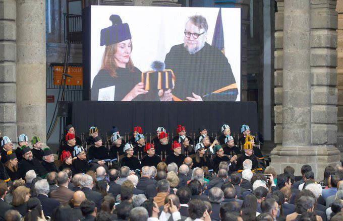 Concede UNAM doctorado Honoris Causa a Guillermo del Toro