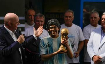 Homenajean a Maradona