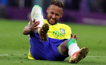 Se lesiona Neymar y es duda de continuar en el Mundial