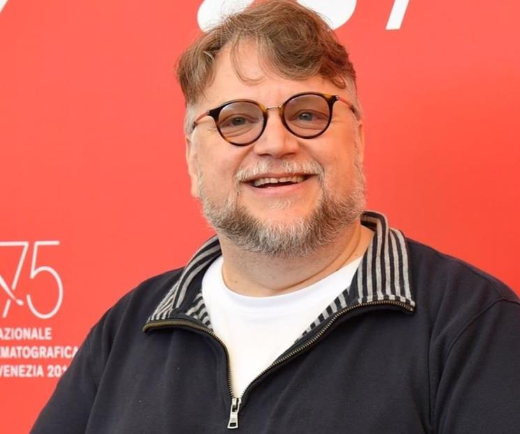 Ofrece Del Toro cubrir costo de los premios Ariel