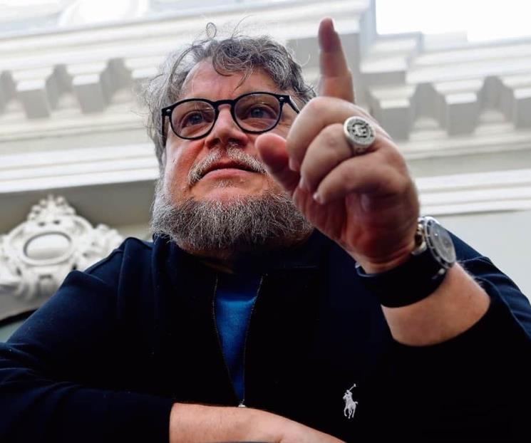 Guillermo del Toro, cansado de los Chaparro y los Derbez
