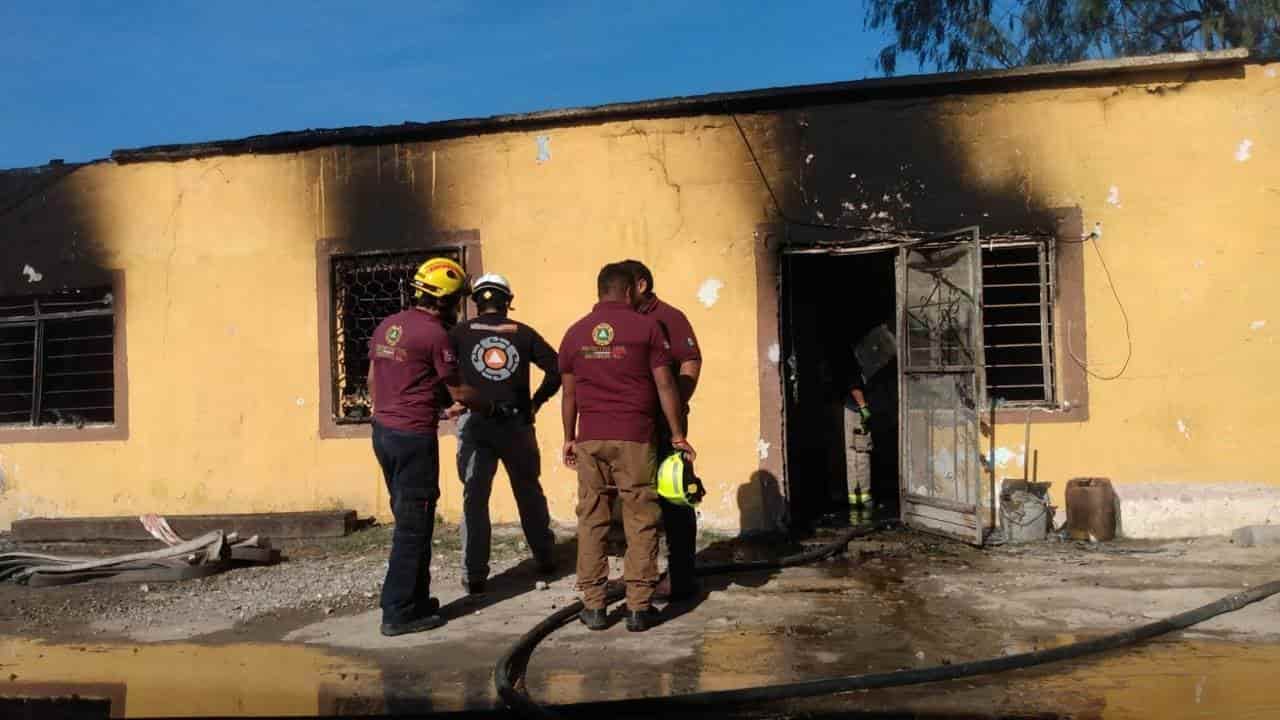Una mujer de la tercera edad, perdió la vida en forma trágica al terminar atrapada en un incendio en su domicilio ubicado en la Colonia Las Encinas