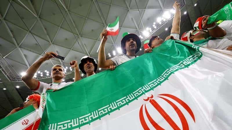 Amenaza régimen a familias de jugadores iraníes