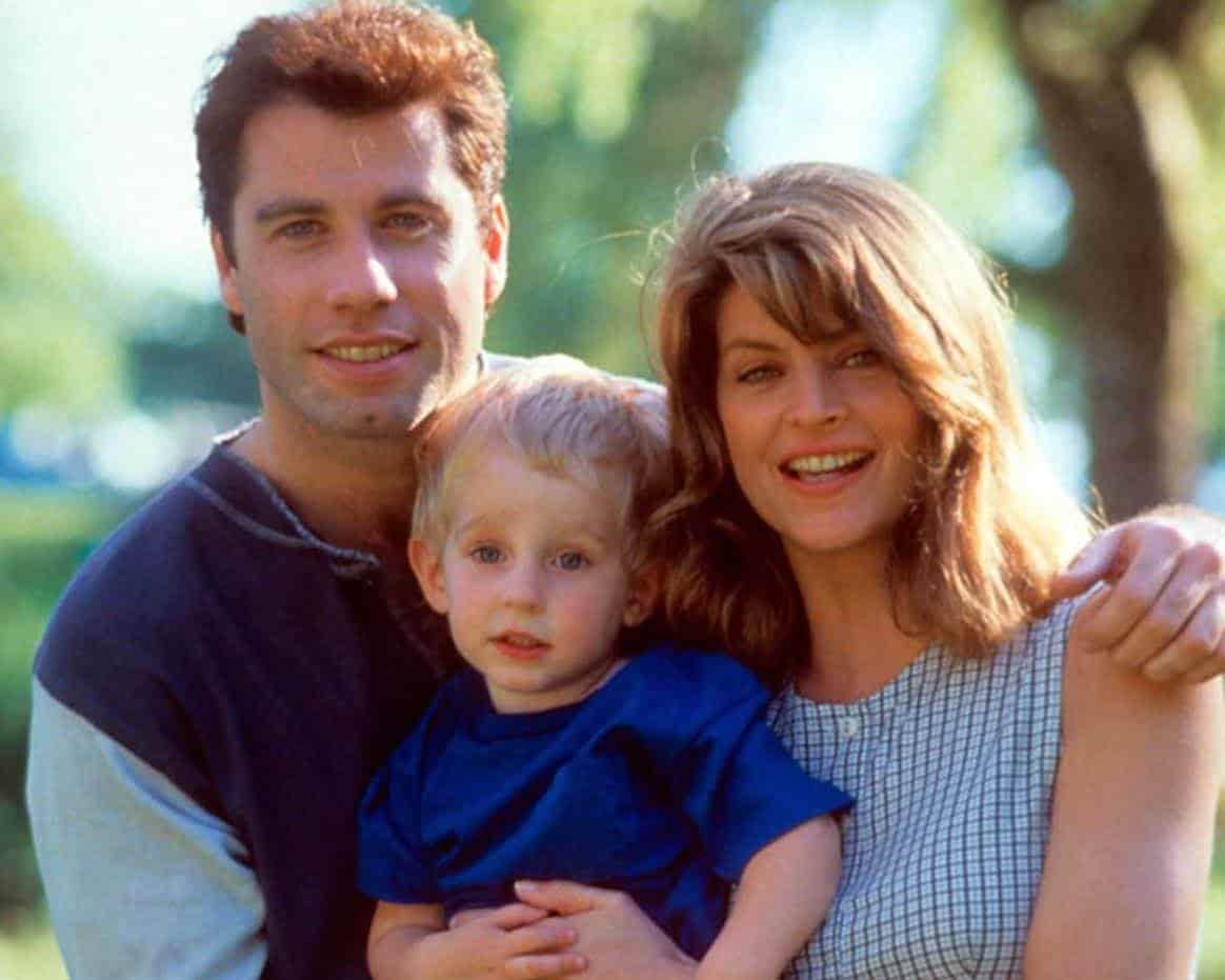 Luego del éxito de la serie, Alley protagonizó la clásica comedia romántica Mira Quién Habla (1989), en la que interpretó a Mollie y compartió el estelar junto a John Travolta