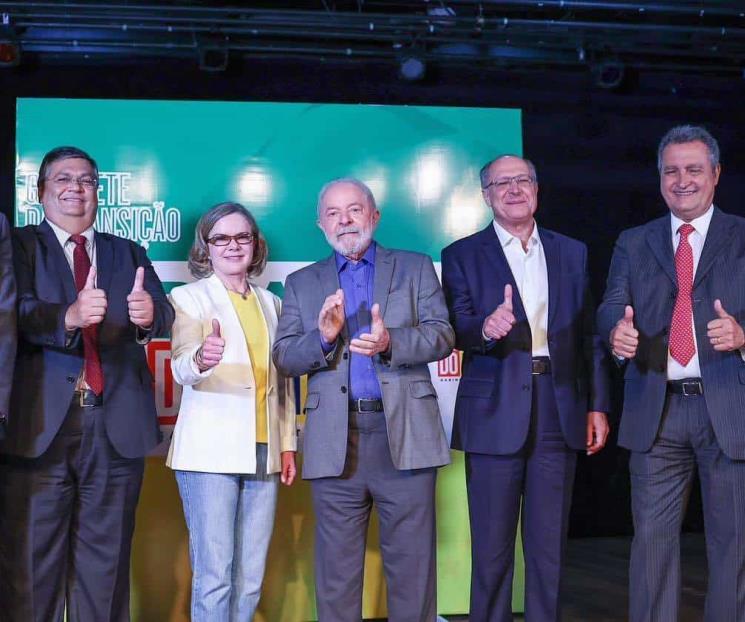 Revela Lula primeros ministros de su gobierno