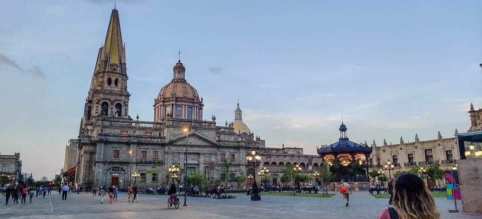 BC, Chihuahua, Jalisco con mejor desempeño económico en 2022