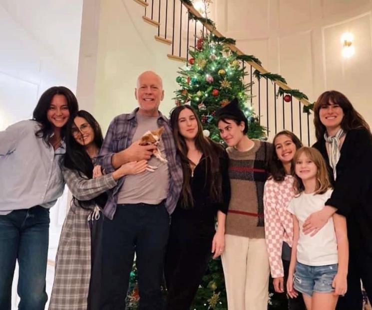 Las emotivas fotos navideñas de Bruce Willis con su familia