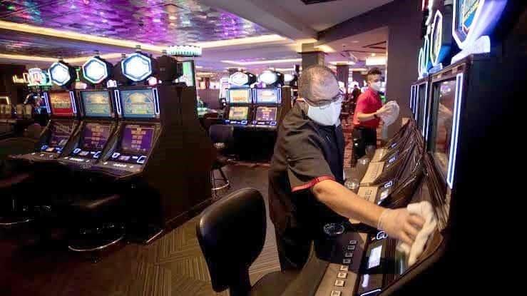 Aprueban eliminar cobro a casinos por máquina