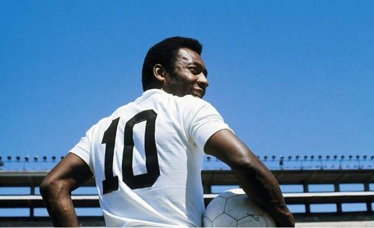 Familia de Pelé pide retirar el 10 de camiseta de Santos