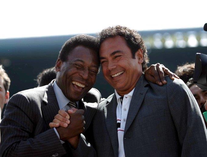Hugo Sánchez dedica emotiva despedida a Pelé