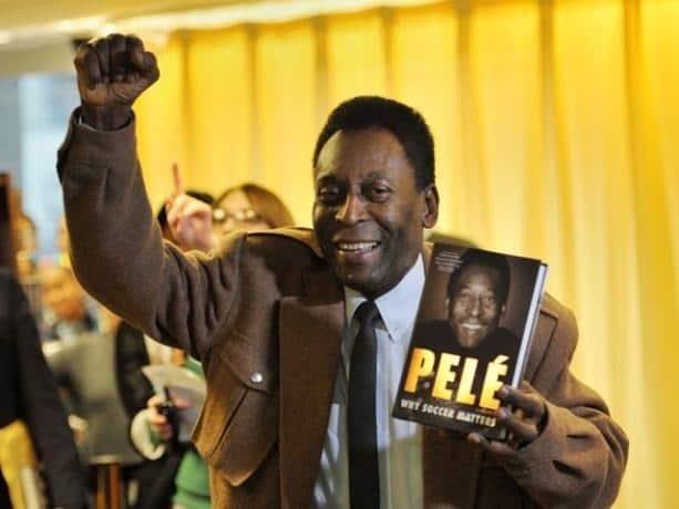 Libro de Pelé se vuelve BestSeller tras su muerte