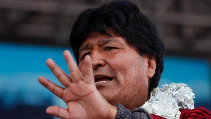 Le niega Perú ingreso a Evo Morales