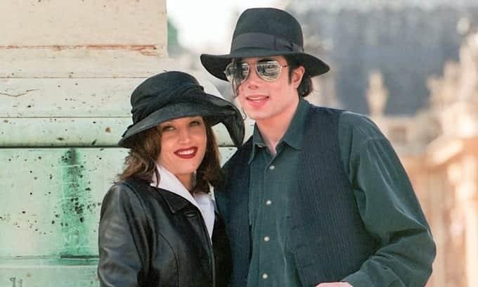 La historia entre Lisa Marie Presley y Michael Jackson