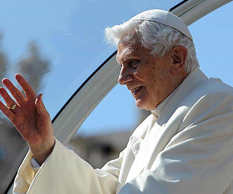 Benedicto XVI: Dios es amor