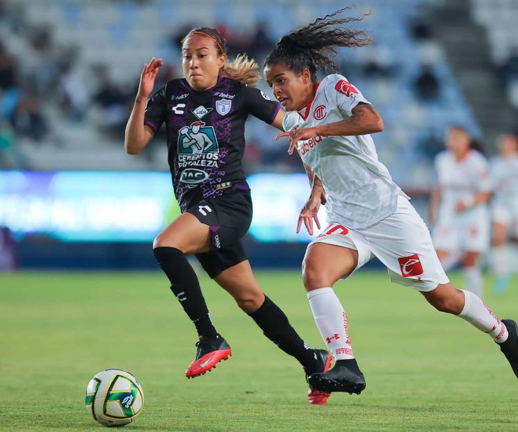 Pachuca le mete 10 goles al Toluca en la Liga MX Femenil