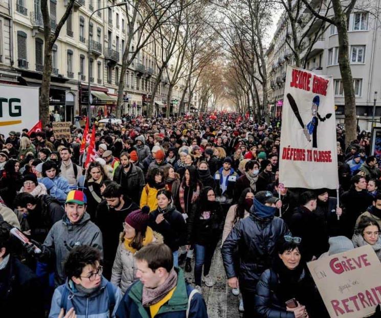 Un millón se manifiestan en Francia en protesta de un día