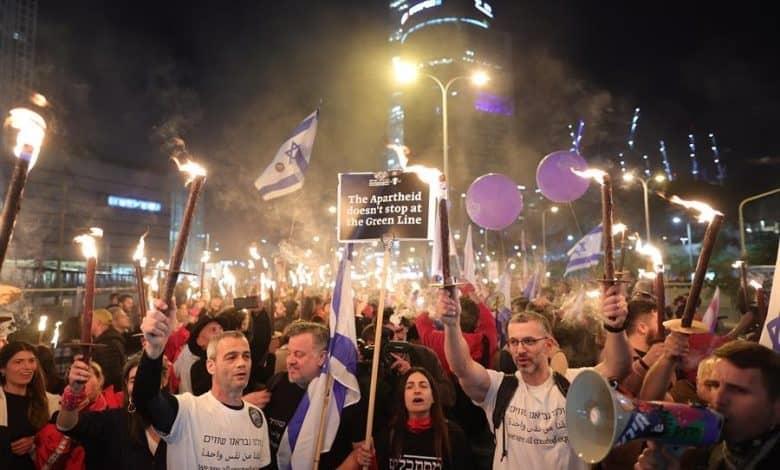Protestan miles en Israel contra reformas