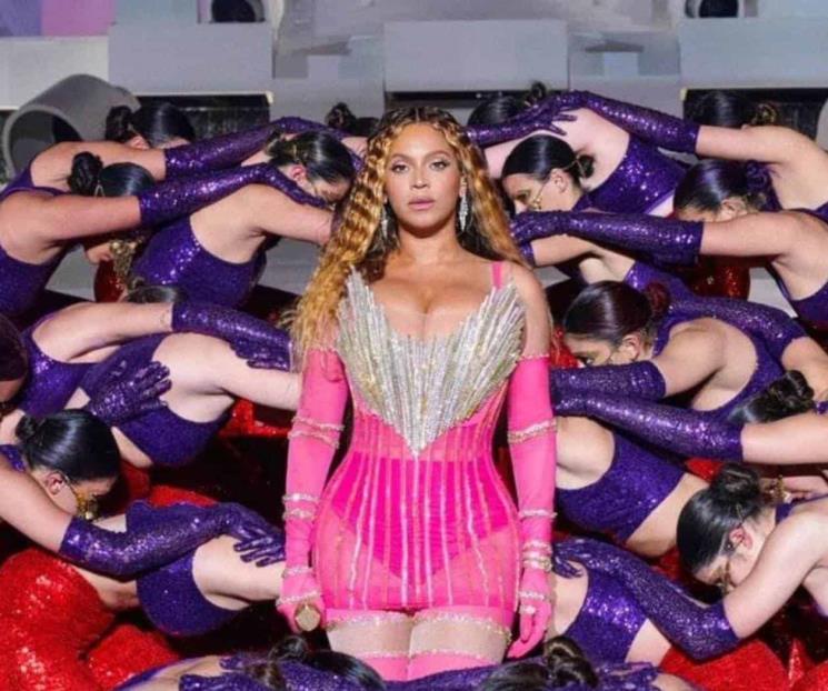 Regresa Beyoncé a los escenarios con show en Dubai