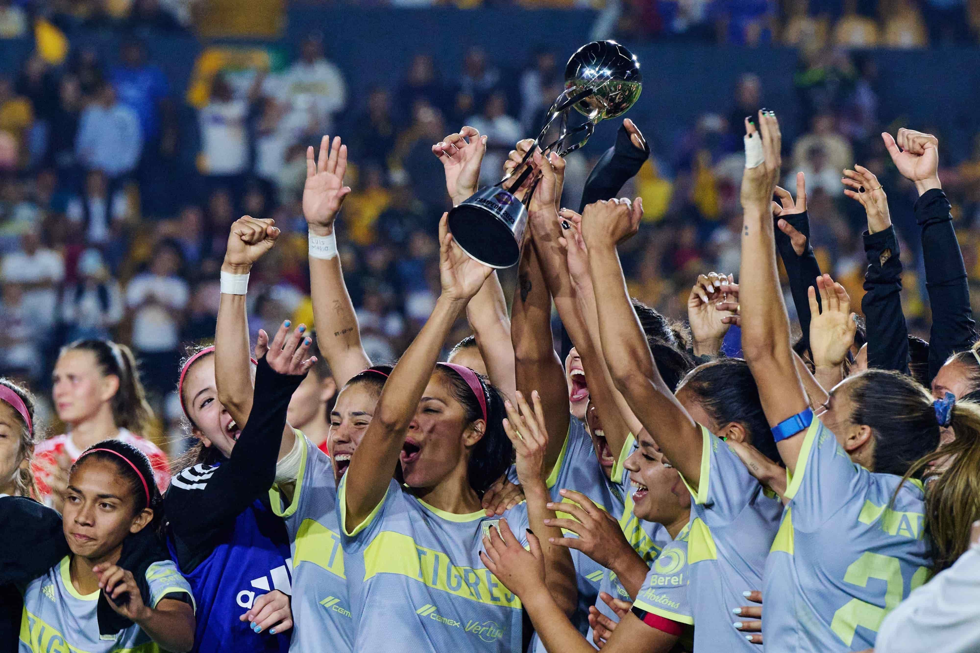 Tigres Femenil campeón de la Copa Amazonas.