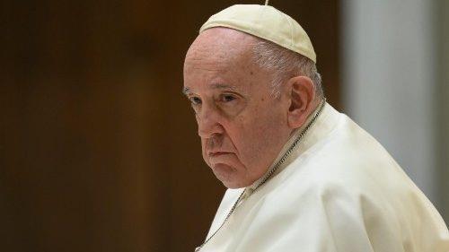 Ser homosexual es pecado, no un delito: Papa Francisco