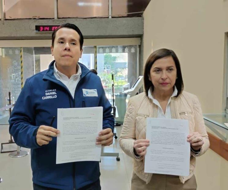 Presentan Daniel y Cristina reforma a la Ley de Hacienda