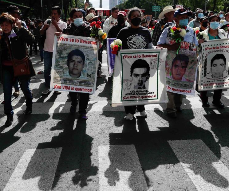 Ordenan informar sobre órdenes de aprehensión por Ayotzinapa