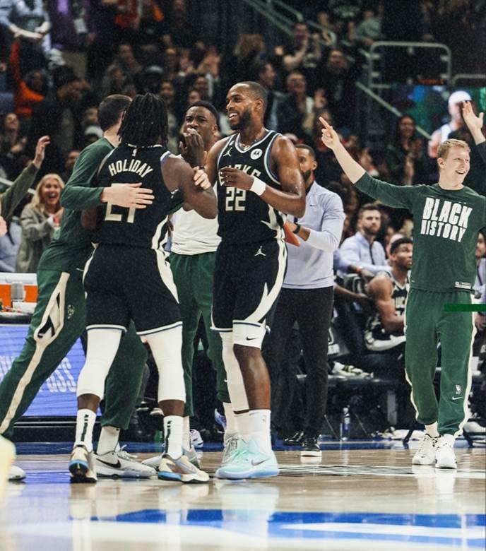 Se imponen Bucks en un juegazo a los Celtics