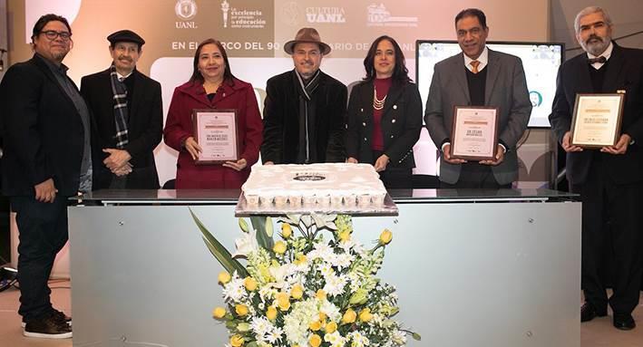 Entregan reconocimiento Libros UANL 2023