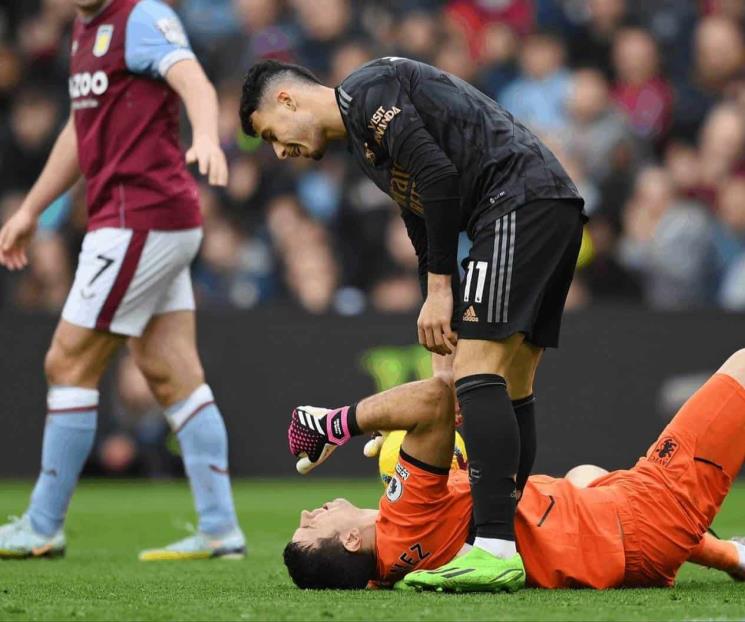 Gana Arsenal al Aston Villa y lideran en la Premier