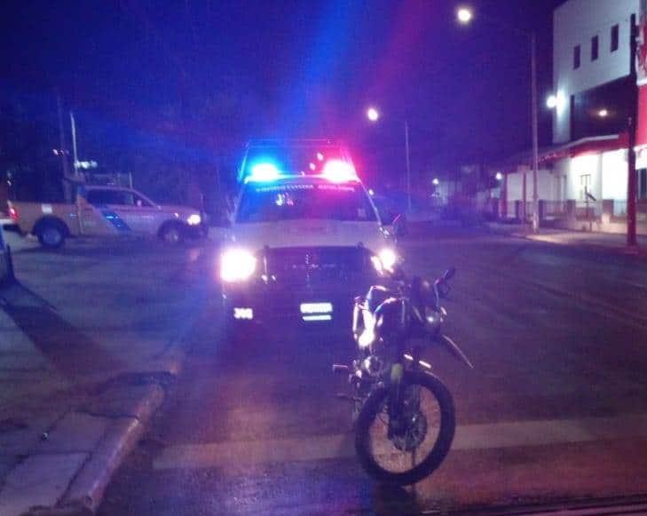 Cae en motocicleta robada