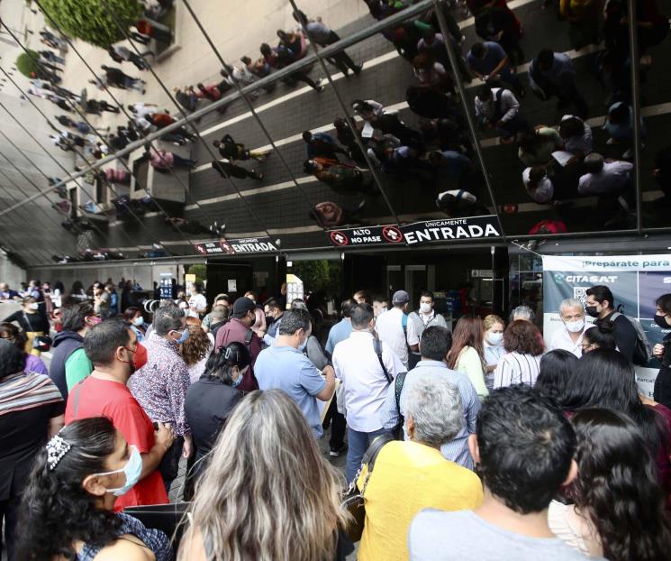 Contribuyentes bajan calificación al SAT